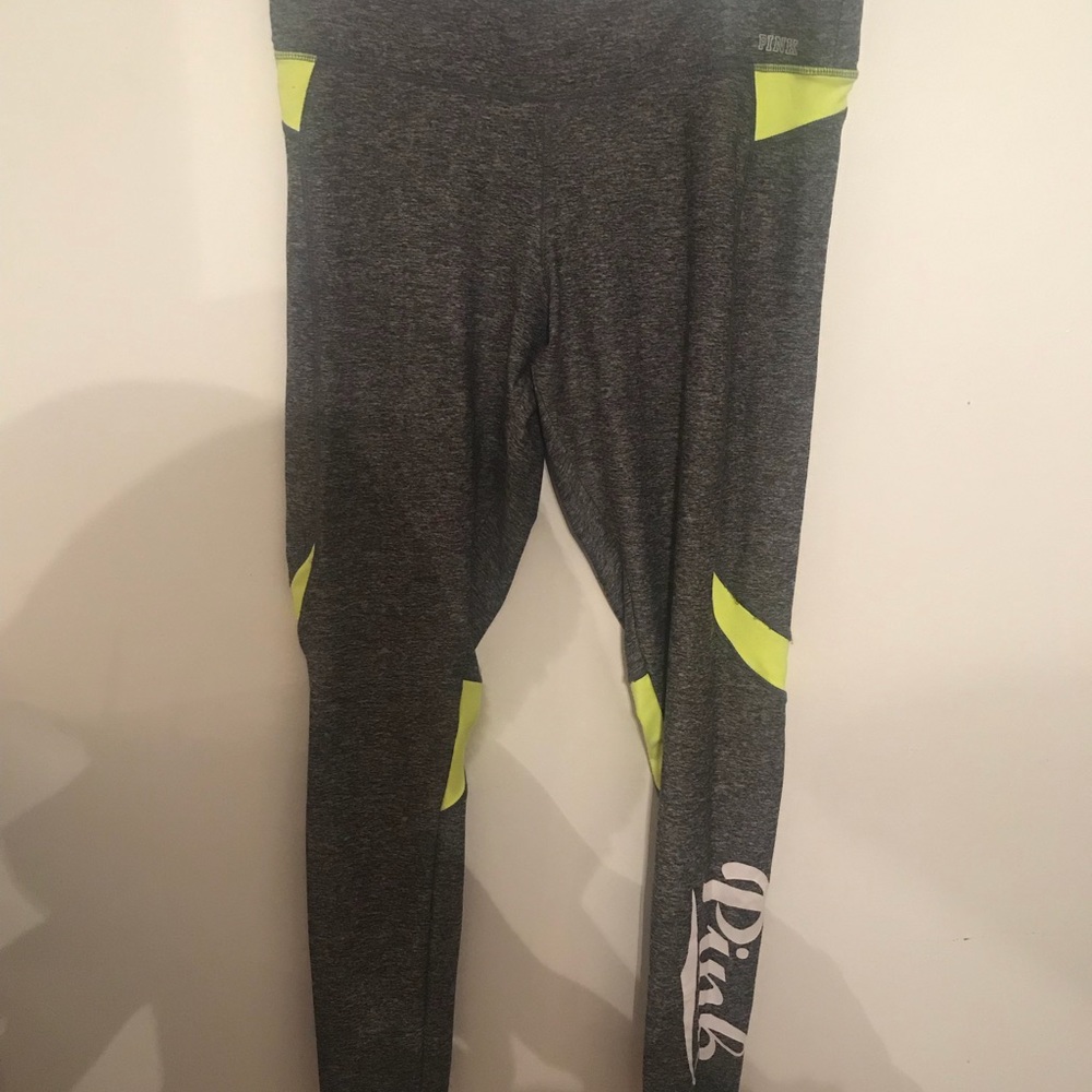 PINK Ultimate stretch yoga pants